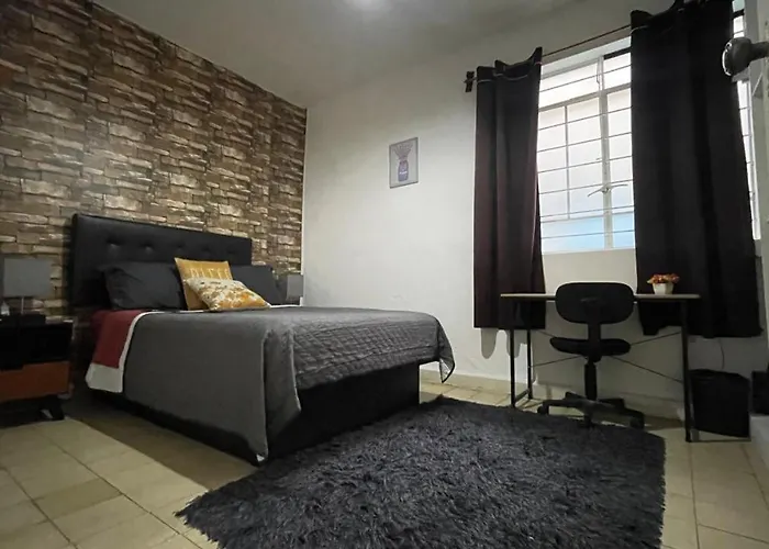 Bonita Y Amplia Habitación Cerca Del Wtc Habitación en casa particular *